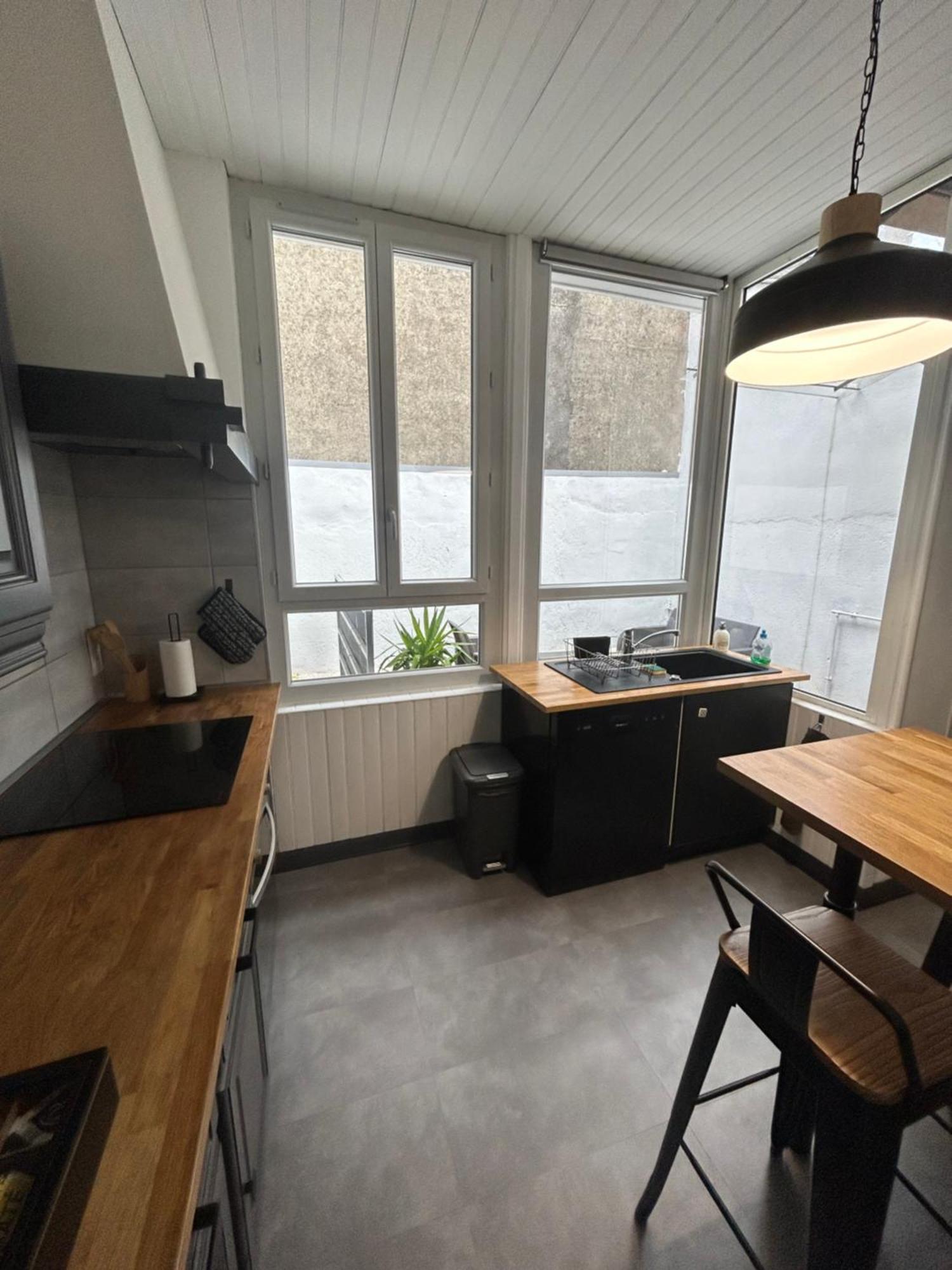 Maison De Avec Garage Et Terrasse * Lourdes